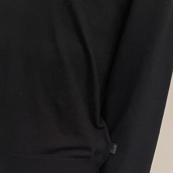 New Hugo Boss Sweater V Neck Black Wool Pullover Sweater S size - Picture 6 of 9